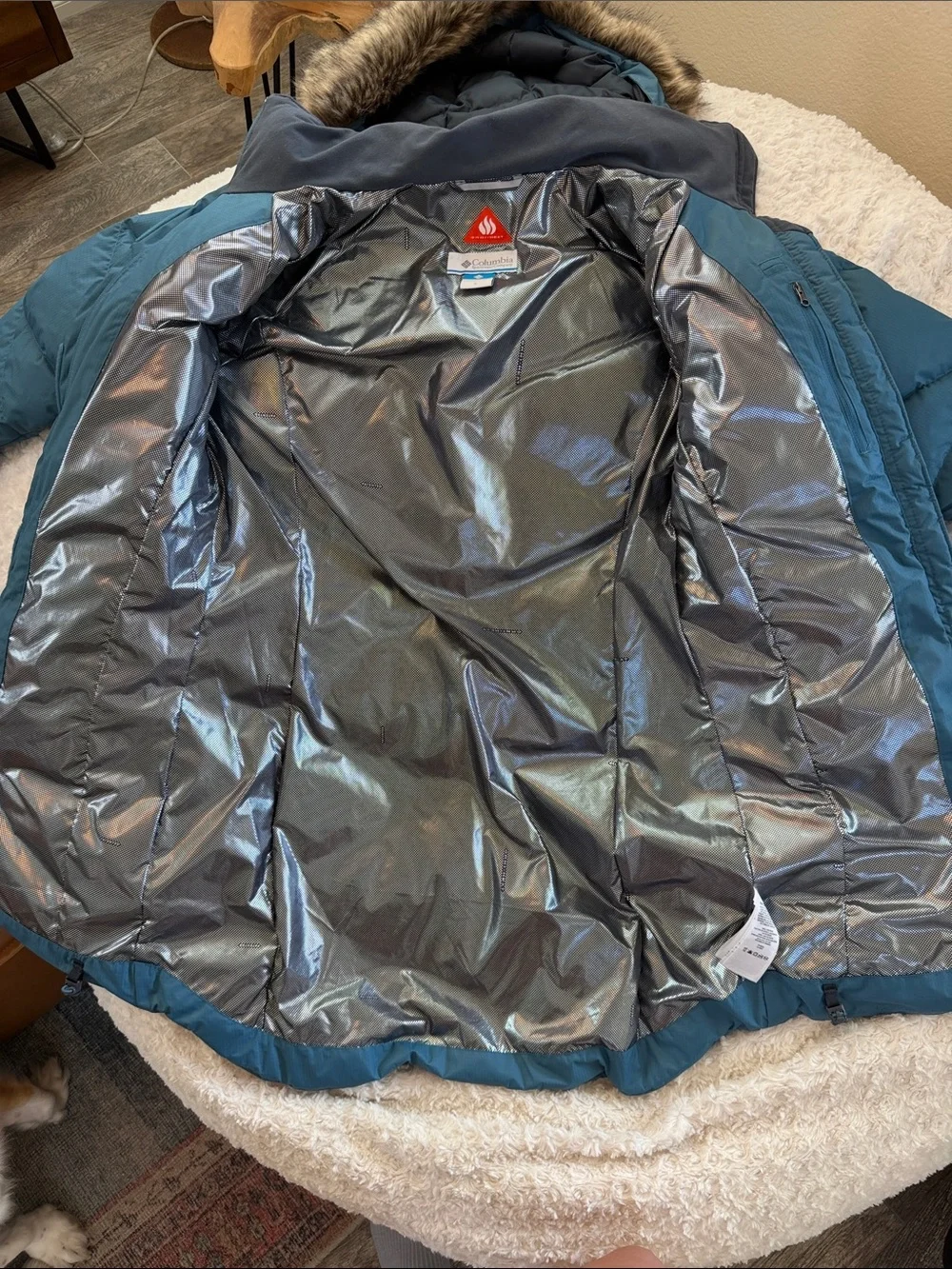 Columbia Teal Long Insulated Puffer Coat with Faux Fur Trim - Picture 3 of 4